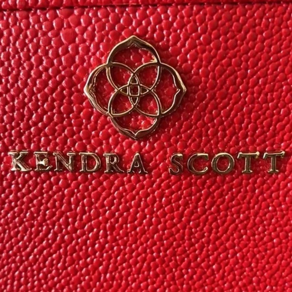 Kendra Scott red pebbled jet set jewelry organizer - Picture 3 of 5